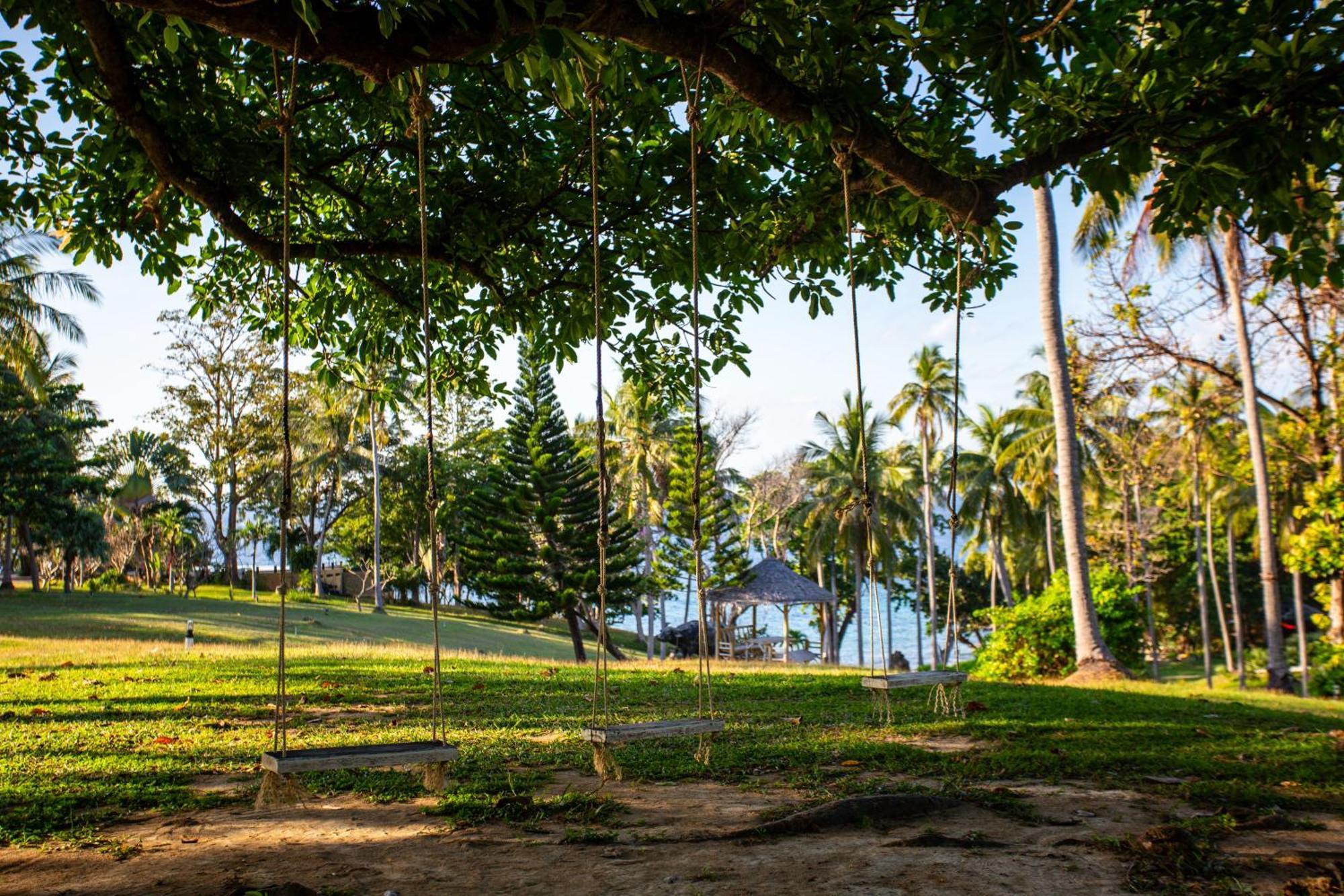 Ban Raya Resort And Spa Ko Racha Yai Eksteriør billede
