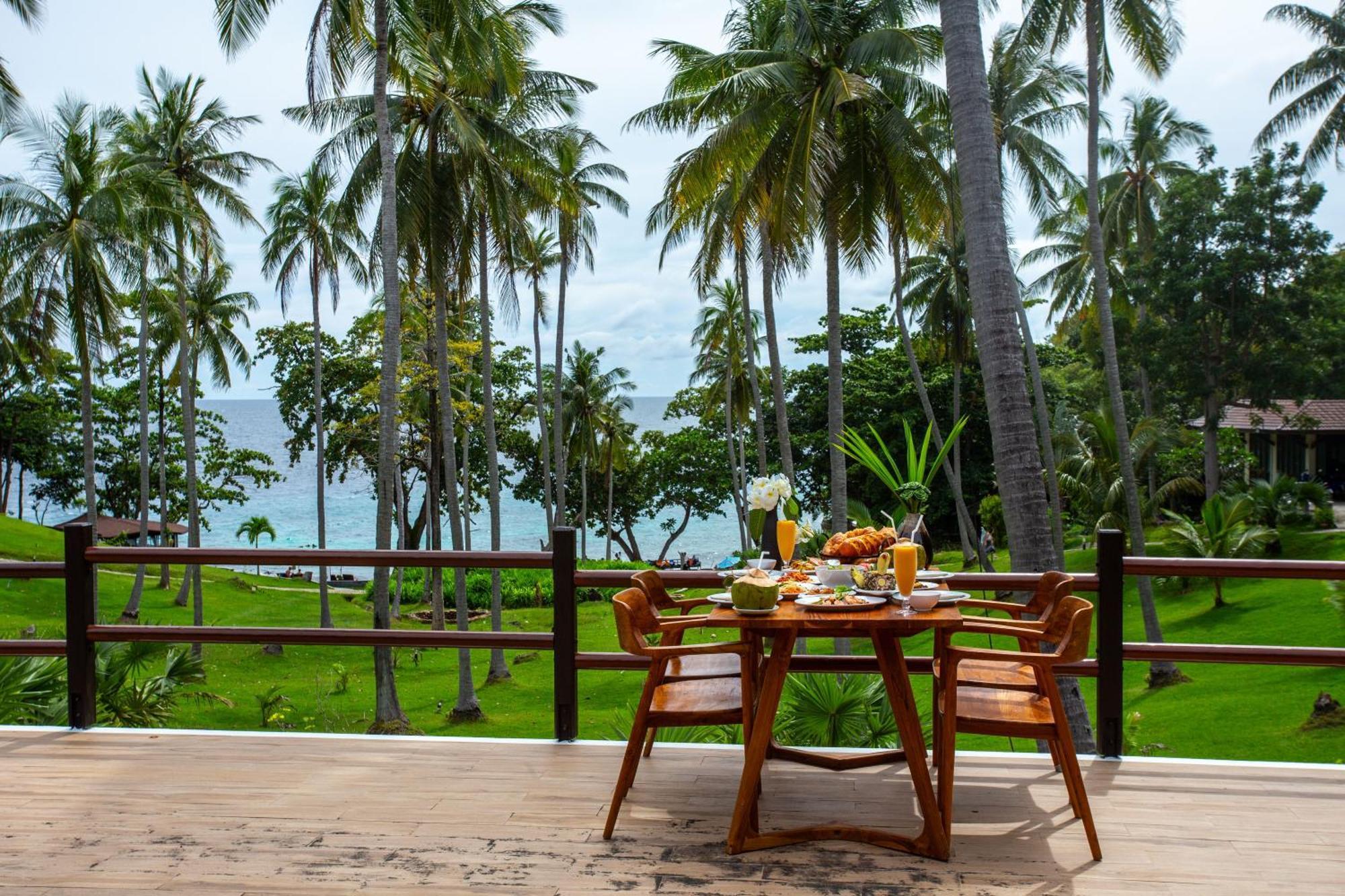 Ban Raya Resort And Spa Ko Racha Yai Eksteriør billede