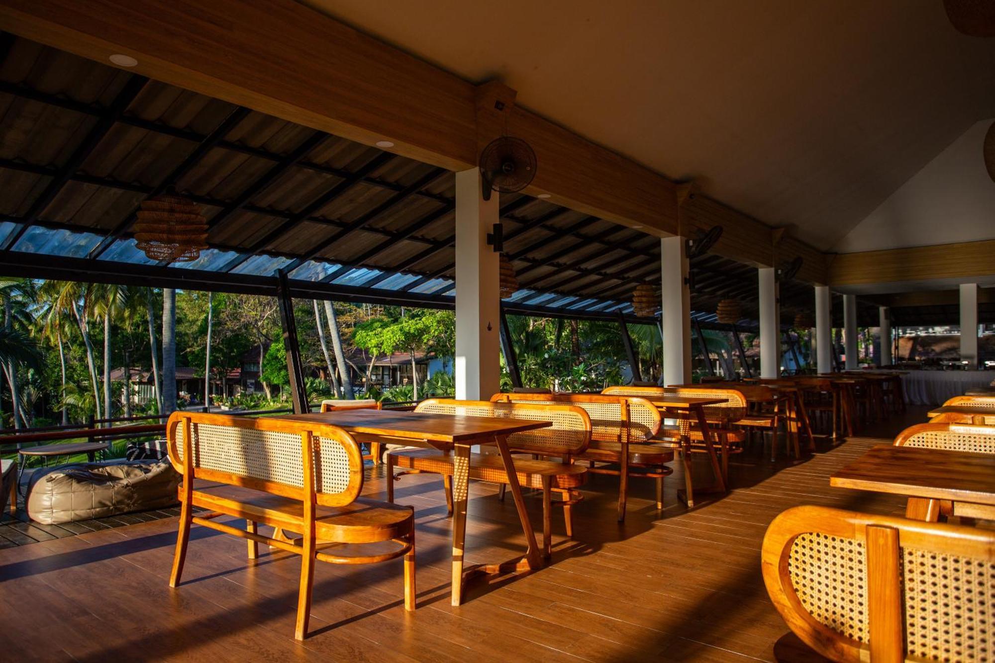 Ban Raya Resort And Spa Ko Racha Yai Eksteriør billede