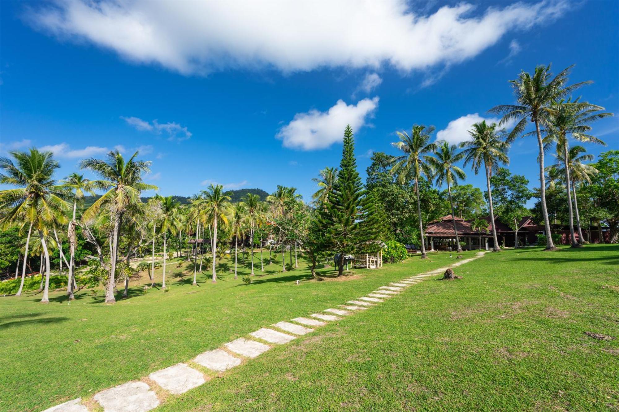 Ban Raya Resort And Spa Ko Racha Yai Eksteriør billede